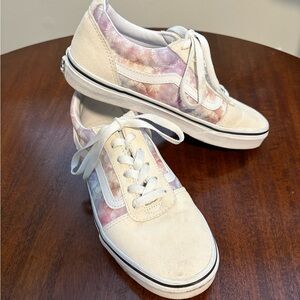 Stylish Women's multi-color Vans Sneakers
